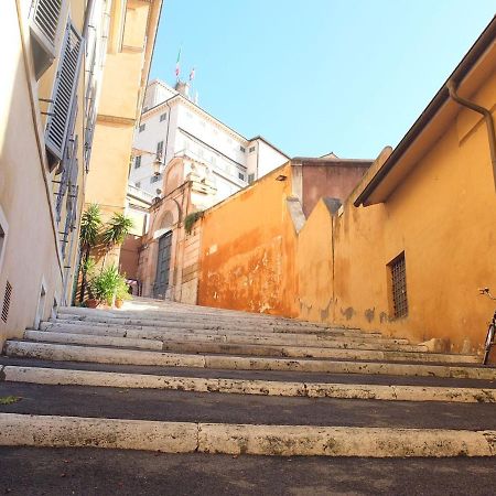 Trevi President'S Apartment Рим Экстерьер фото