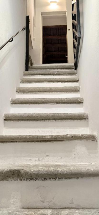 Trevi President'S Apartment Рим Экстерьер фото